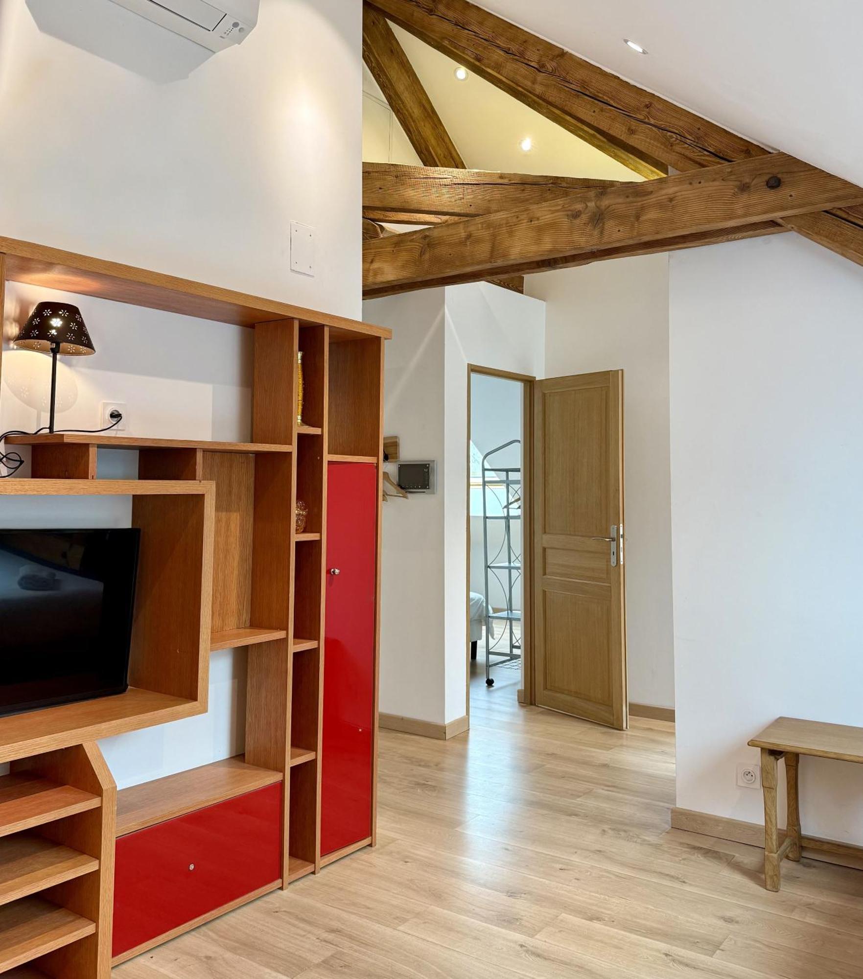 Gite 45M2 Avec Terrasse, 2 A 3 Pers, A Richemont Richemont  Экстерьер фото